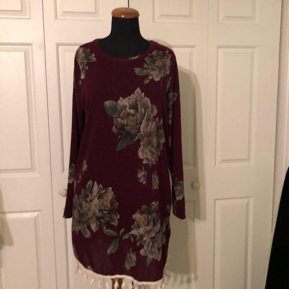 NWT Auditions floral tunic